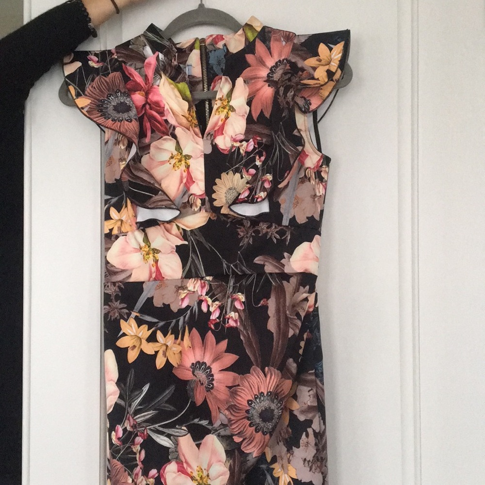 Floral pattern dress